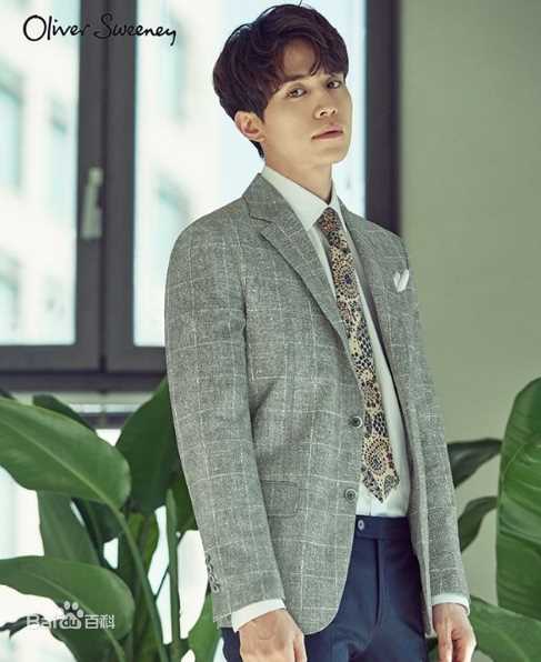 李栋旭( /Lee Dong Wook/ イ ドンウク)CF图册生活照