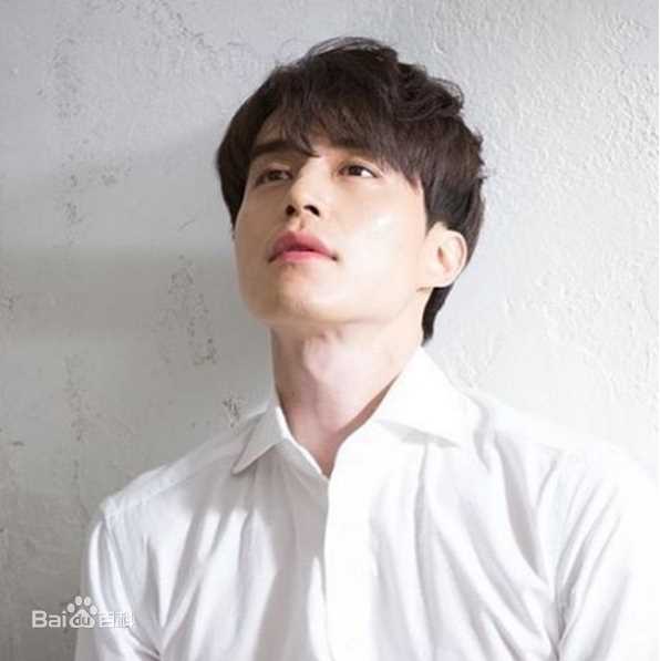 李栋旭( /Lee Dong Wook/ イ ドンウク)CF图册生活照