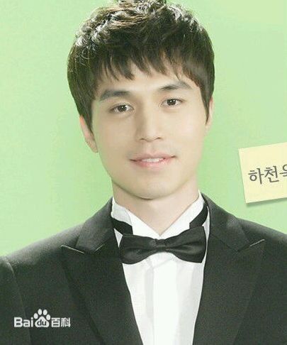 李栋旭( /Lee Dong Wook/ イ ドンウク)最新杂志壁纸