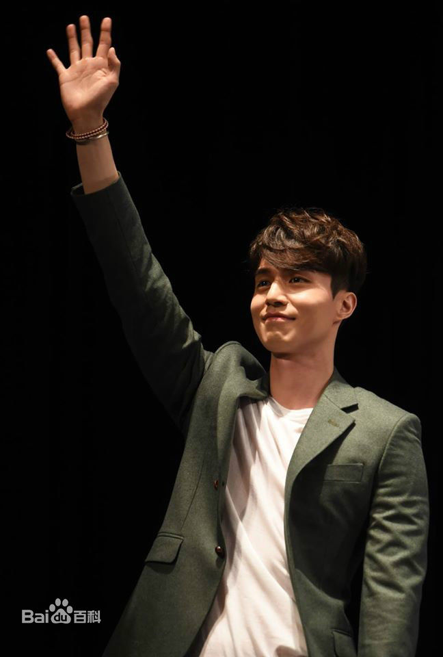 李栋旭( /Lee Dong Wook/ イ ドンウク)粉丝见面会素颜照壁纸
