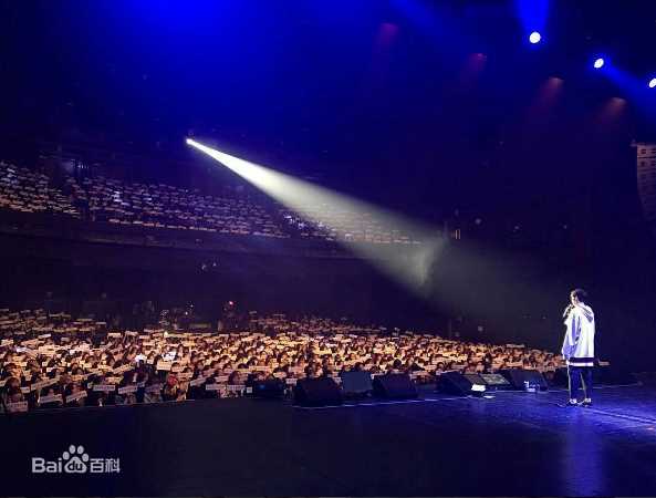 李栋旭( /Lee Dong Wook/ イ ドンウク)粉丝见面会素颜照壁纸