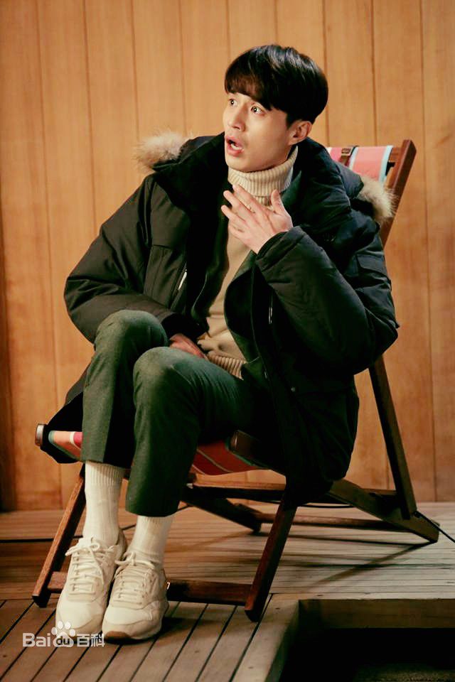 李栋旭( /Lee Dong Wook/ イ ドンウク)泡泡糖性感图片图集