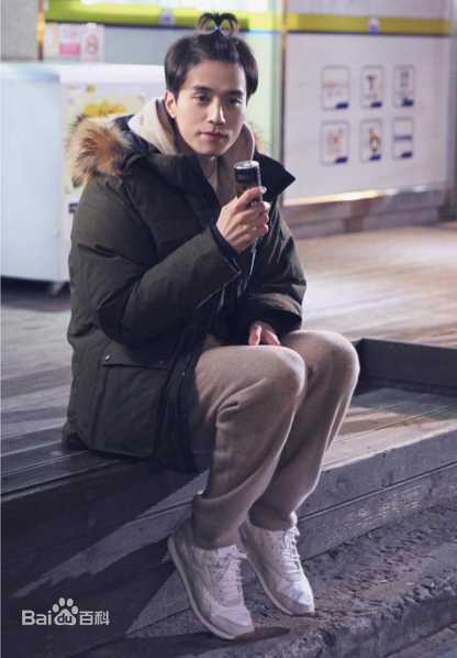 李栋旭( /Lee Dong Wook/ イ ドンウク)泡泡糖性感图片图集