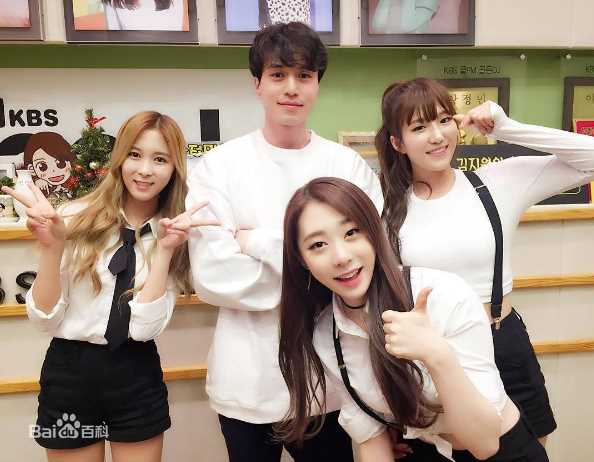 李栋旭( /Lee Dong Wook/ イ ドンウク)MC素颜照相册