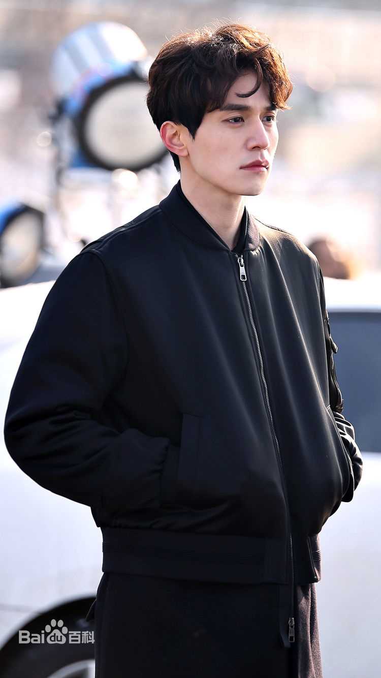 李栋旭( /Lee Dong Wook/ イ ドンウク)孤单又灿烂的神-鬼怪生活照相册