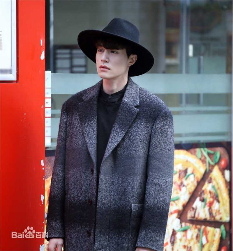 李栋旭( /Lee Dong Wook/ イ ドンウク)孤单又灿烂的神-鬼怪生活照相册