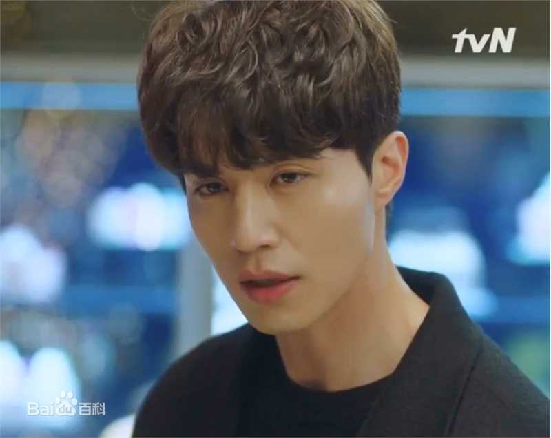 李栋旭( /Lee Dong Wook/ イ ドンウク)孤单又灿烂的神-鬼怪生活照相册