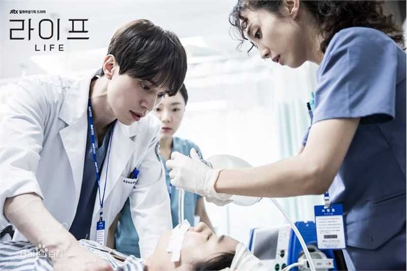 李栋旭( /Lee Dong Wook/ イ ドンウク)电视作品第四册图片图集