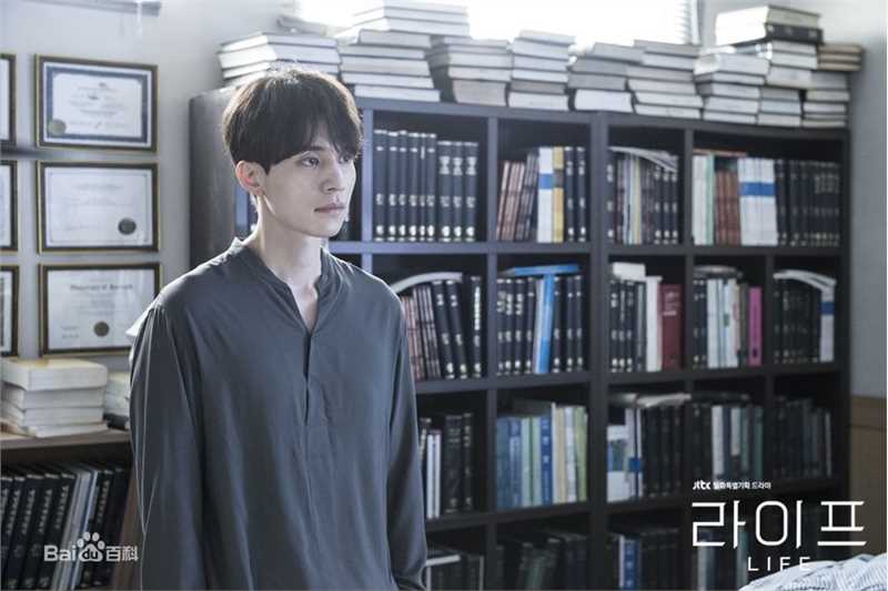 李栋旭( /Lee Dong Wook/ イ ドンウク)电视作品第四册图片图集