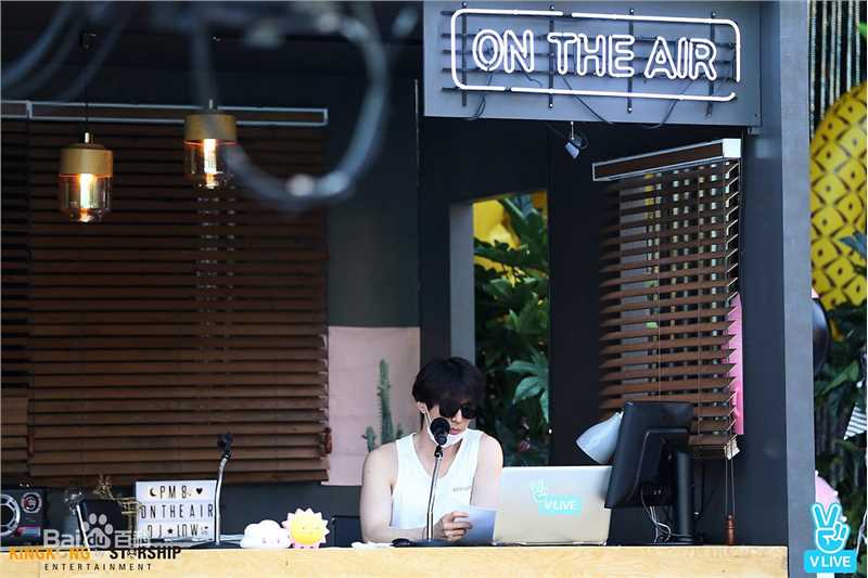 李栋旭( /Lee Dong Wook/ イ ドンウク)的On the Air性感图片图集