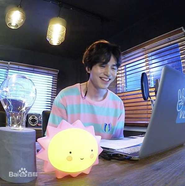 李栋旭( /Lee Dong Wook/ イ ドンウク)的On the Air性感图片图集