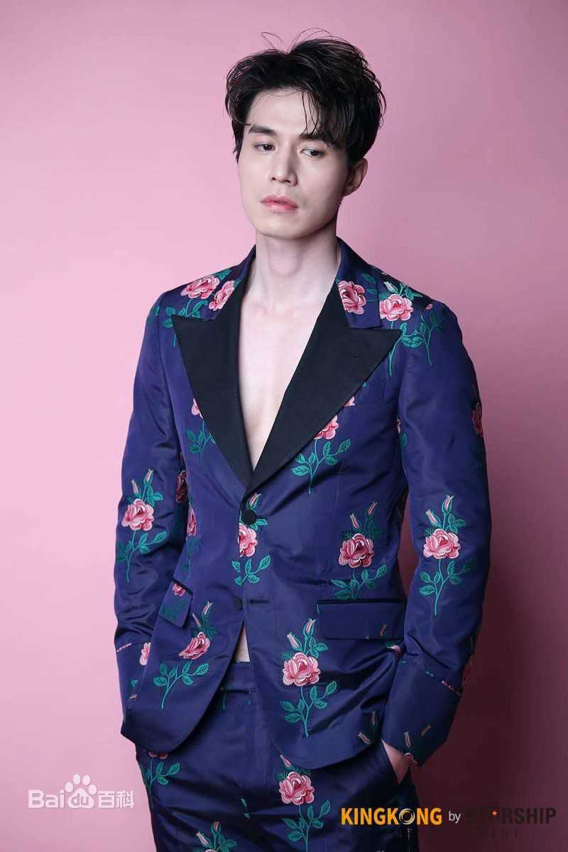 李栋旭( /Lee Dong Wook/ イ ドンウク)精选杂志图册