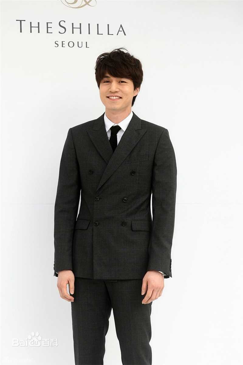 最新李栋旭( /Lee Dong Wook/ イ ドンウク)精彩图册