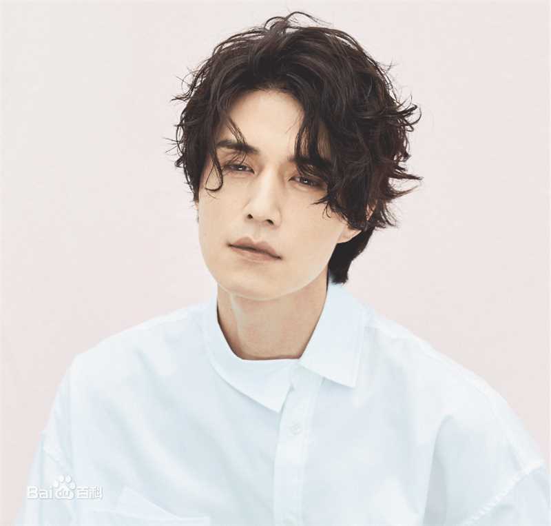 李栋旭( /Lee Dong Wook/ イ ドンウク)前后照片