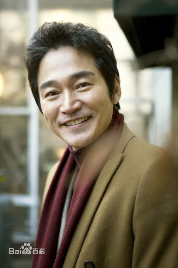 郑普硕( / Jung Bosuck)郑宝石图片图册