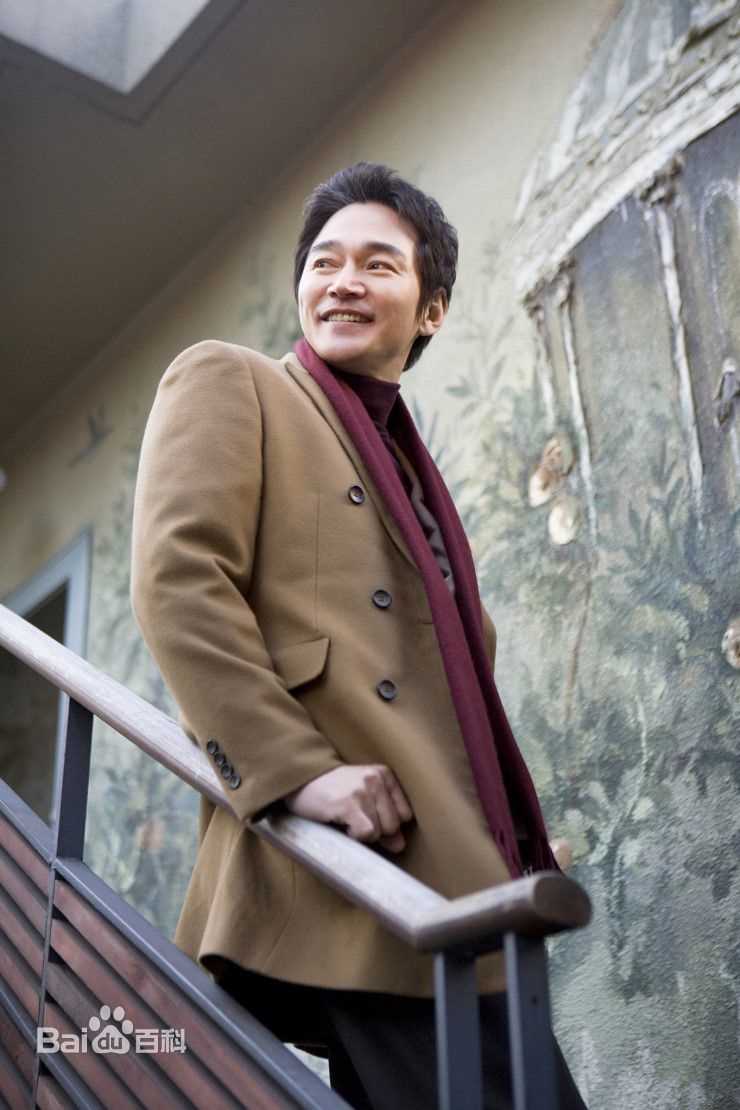 郑普硕( / Jung Bosuck)郑宝石图片图册