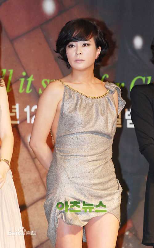 最新赵敏秀(Min-su Cho、)性感图片