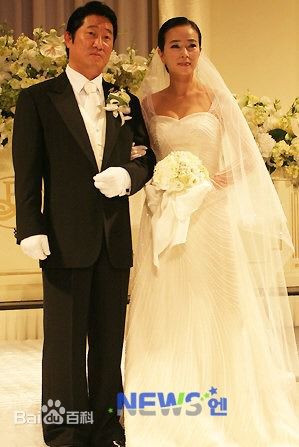 最新赵敏秀(Min-su Cho、)性感图片