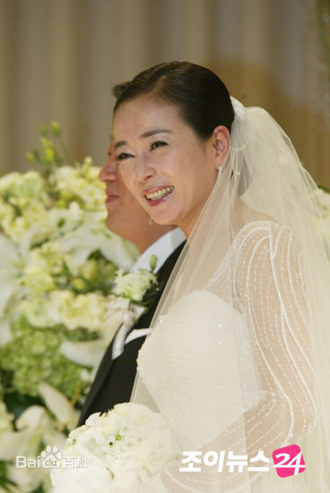 最新赵敏秀(Min-su Cho、)性感图片