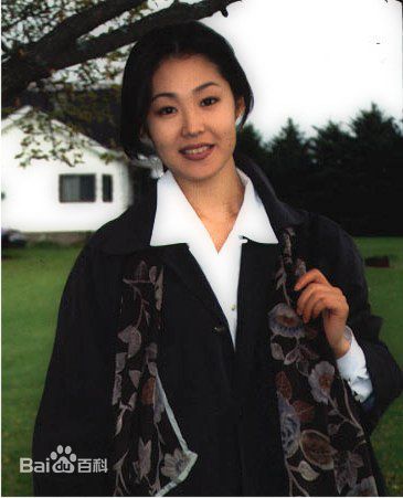 高清黄秀贞图片