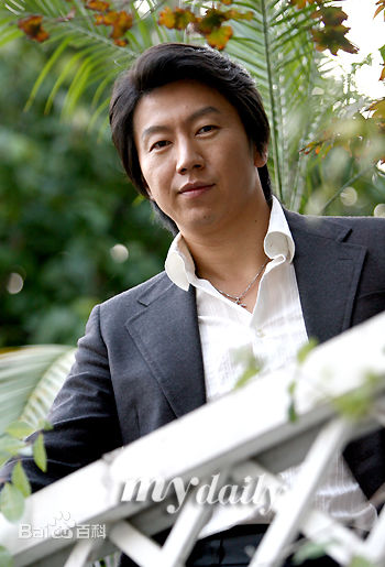 金秀路、金相中（原名）( Kim Su-Ro)金秀路各种照片图册