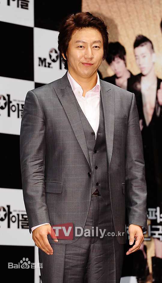 金秀路、金相中（原名）( Kim Su-Ro)金秀路精彩图册