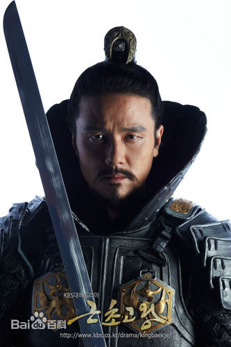 甘宇成()前后照片