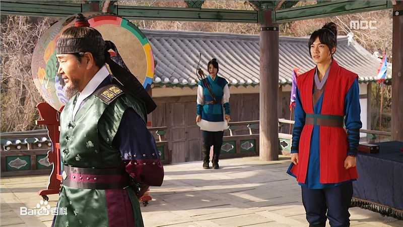 刘东根(，Yoo Dong Kun)九家之书最新剧照