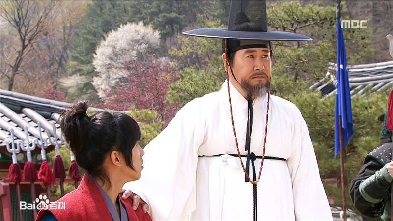 刘东根(，Yoo Dong Kun)九家之书最新剧照