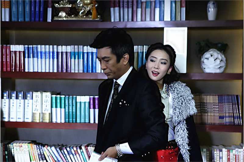 陶为(TAOWEI)在领衔主演《胡蝶劫》中的