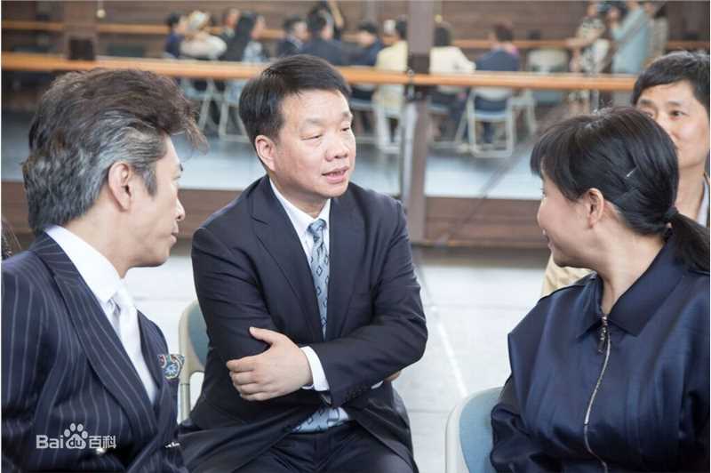 陶为(TAOWEI)与导师中日文化友好事业奠基人浅利庆太壁纸壁纸