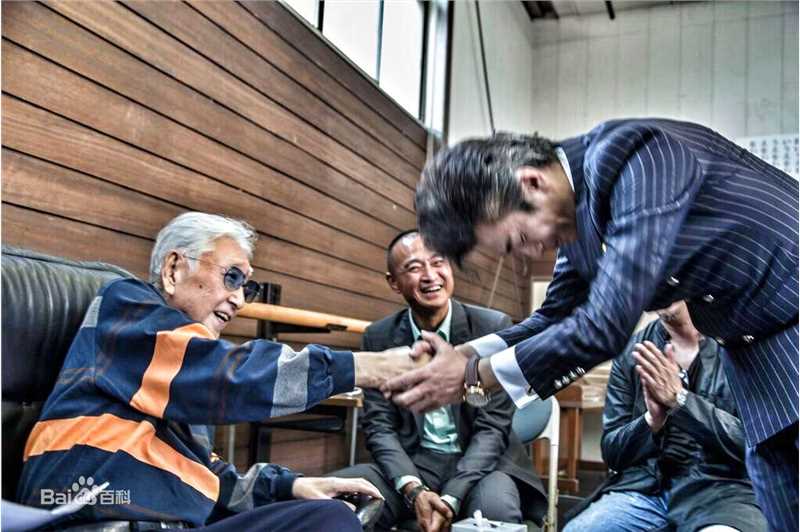 陶为(TAOWEI)与导师中日文化友好事业奠基人浅利庆太壁纸壁纸