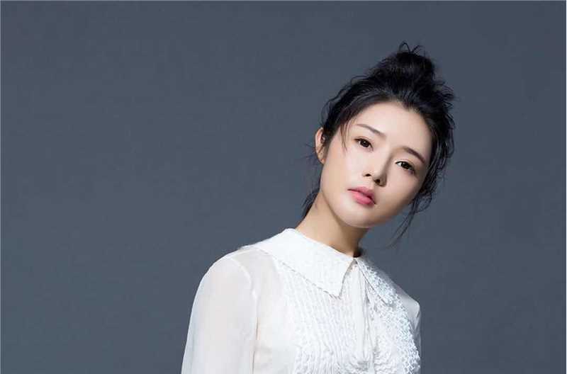 高清南楚儿性感图片