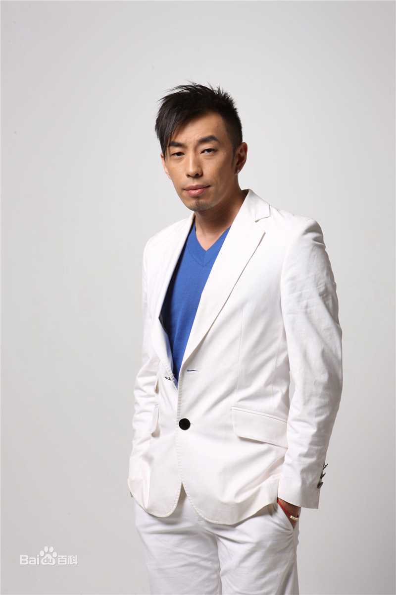 邹少官(HOWARD)最新壁纸