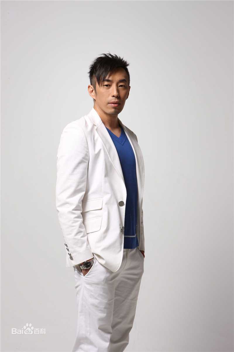 邹少官(HOWARD)最新壁纸