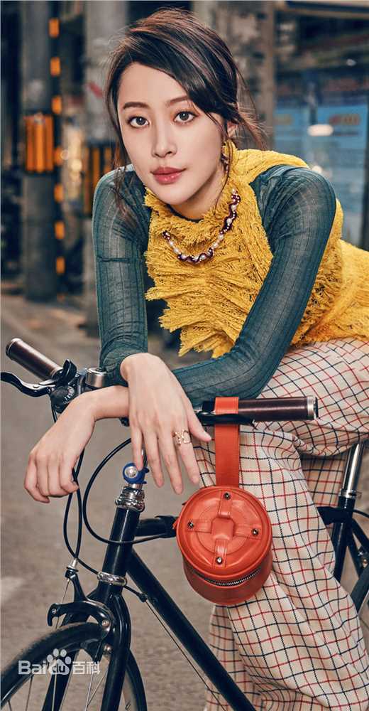 高清孔宋今性感图片