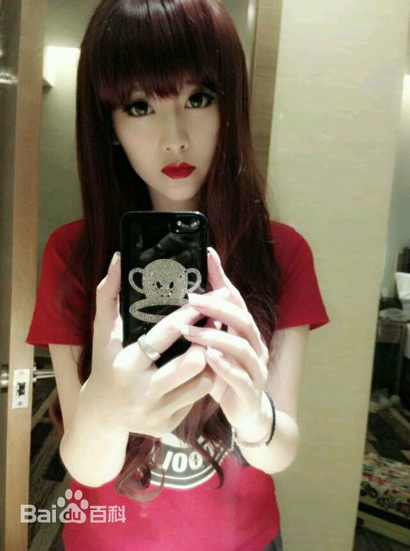 李颖(Mars)百变萝莉素颜照相册