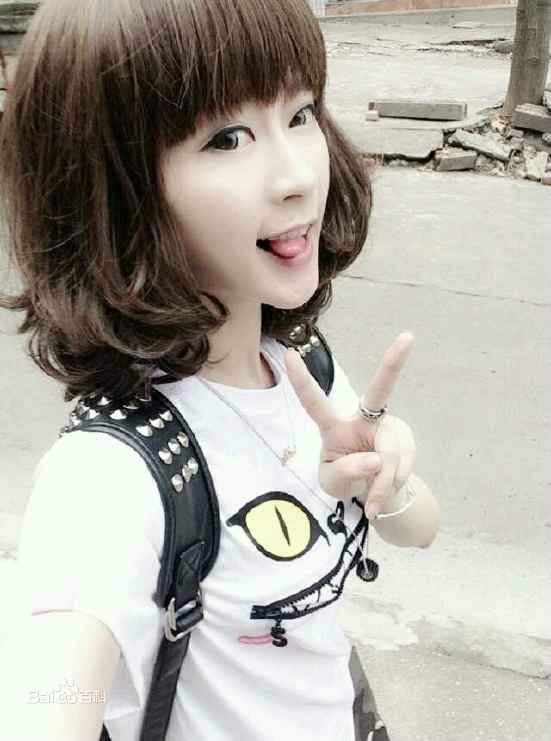 李颖(Mars)百变萝莉素颜照相册