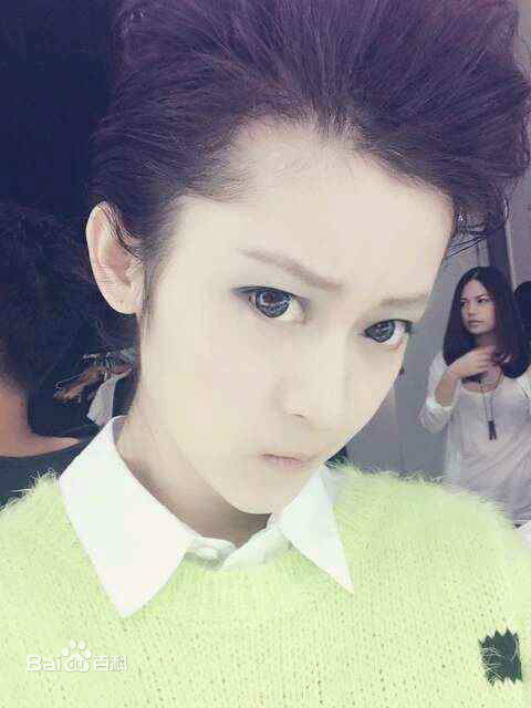 李颖(Mars)百变萝莉素颜照相册