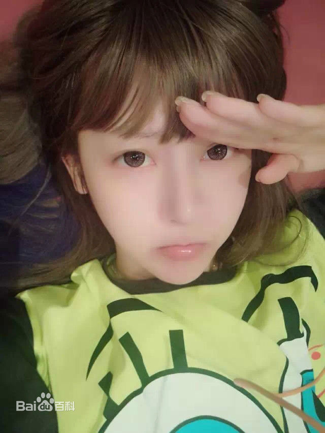 李颖(Mars)百变萝莉素颜照相册