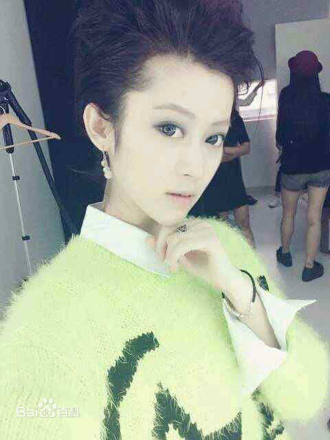 李颖(Mars)百变萝莉素颜照相册