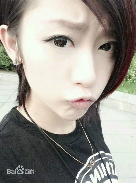 李颖(Mars)百变萝莉素颜照相册