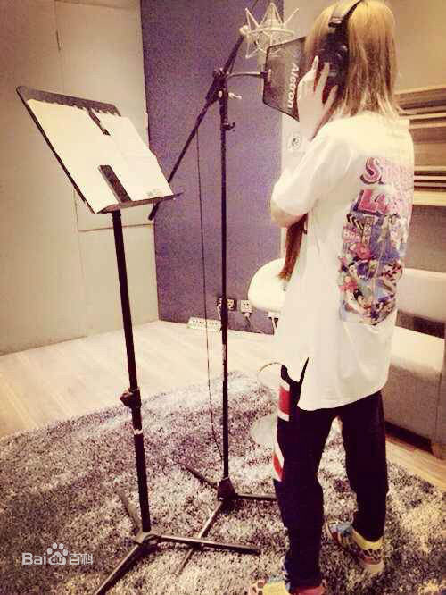 李颖(Mars)直播截图素颜照相册