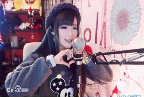 李颖(Mars)直播截图素颜照相册