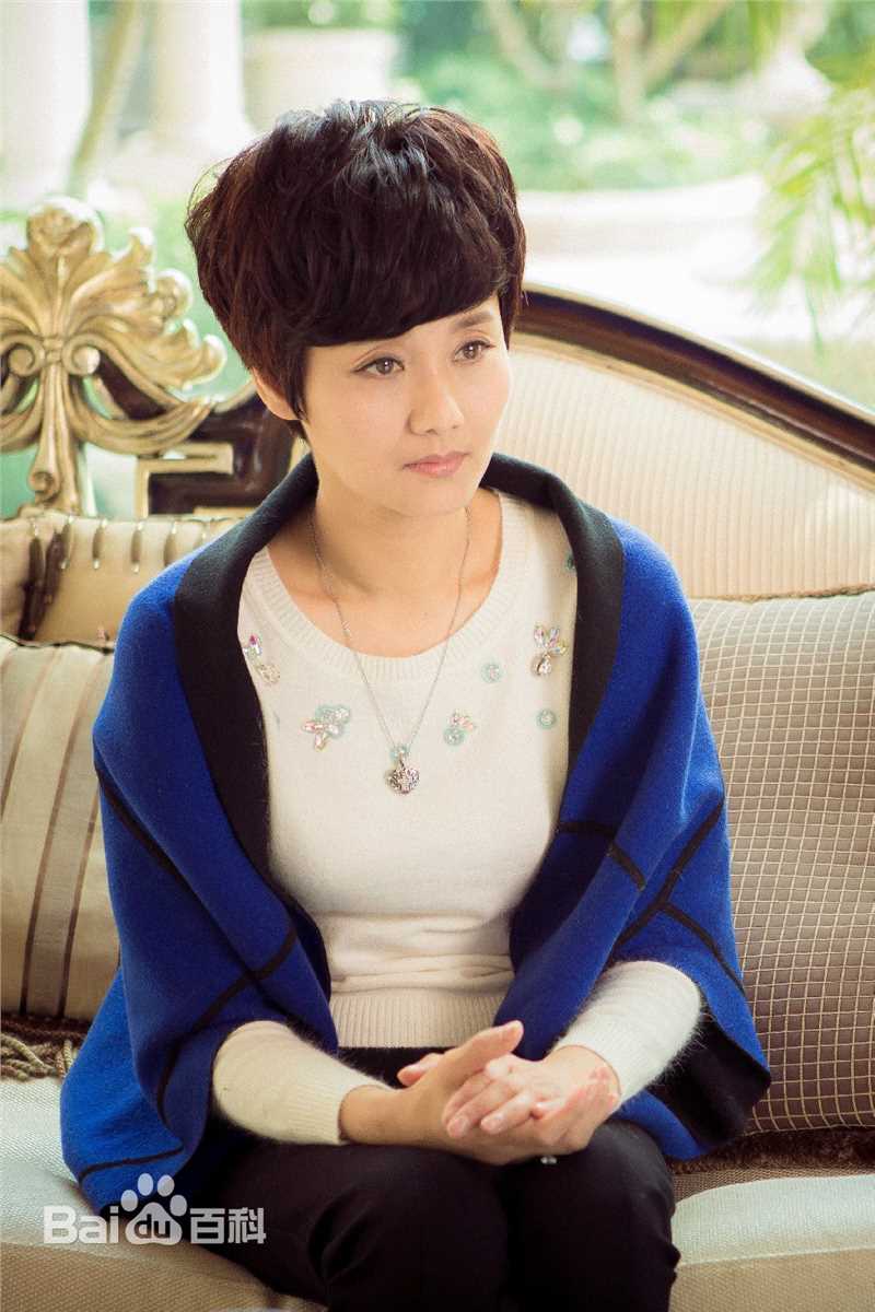 李颖美丽的秘密生活照