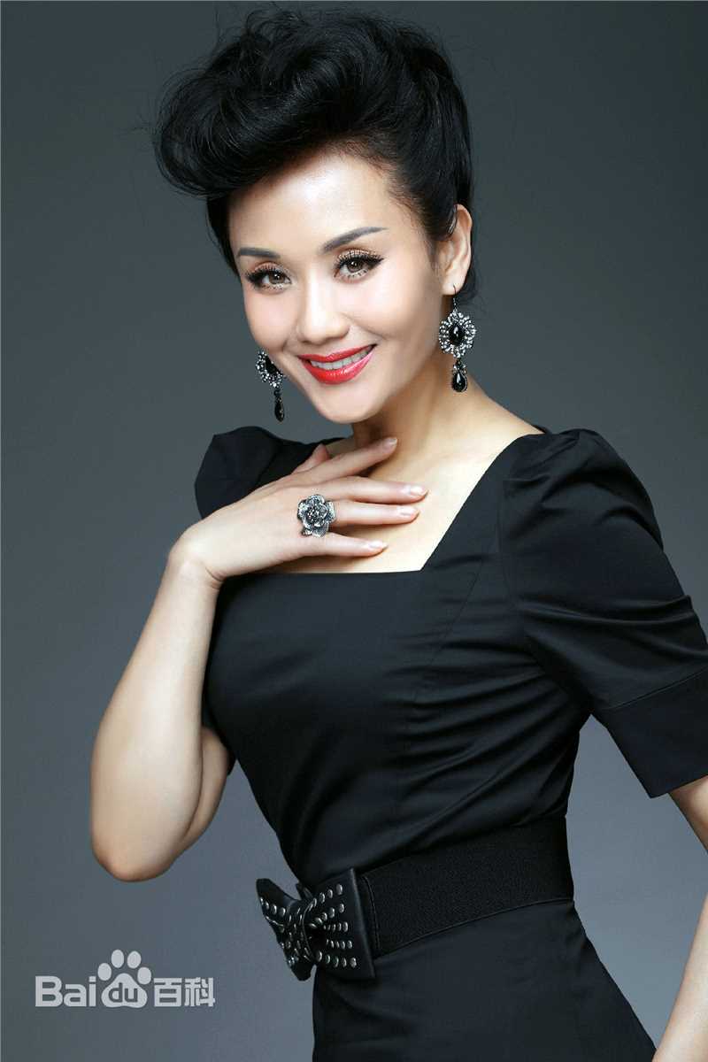 李颖图册素颜照相册