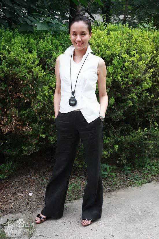 李颖2010年：《国球》最优质剧照