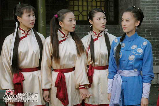 最新李颖性感图片