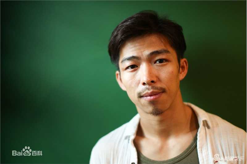 最优质章宇素颜照