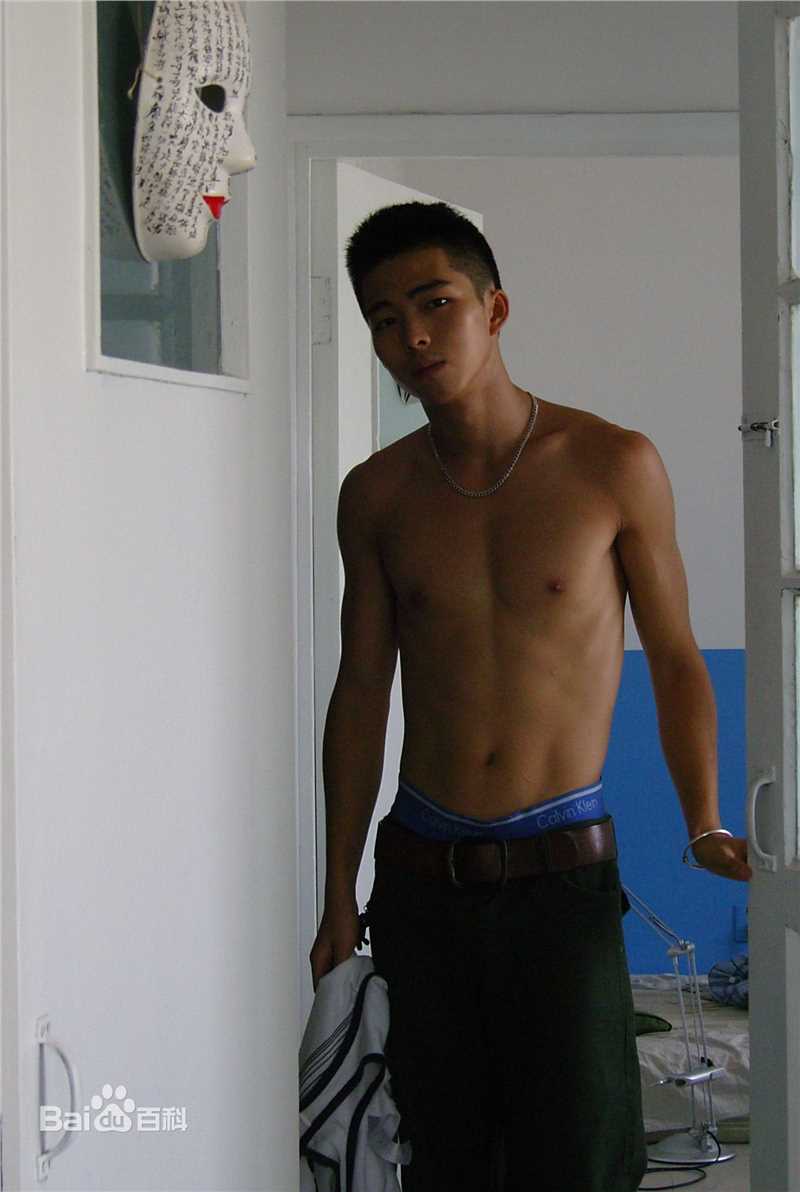 章宇生活照性感图片图集